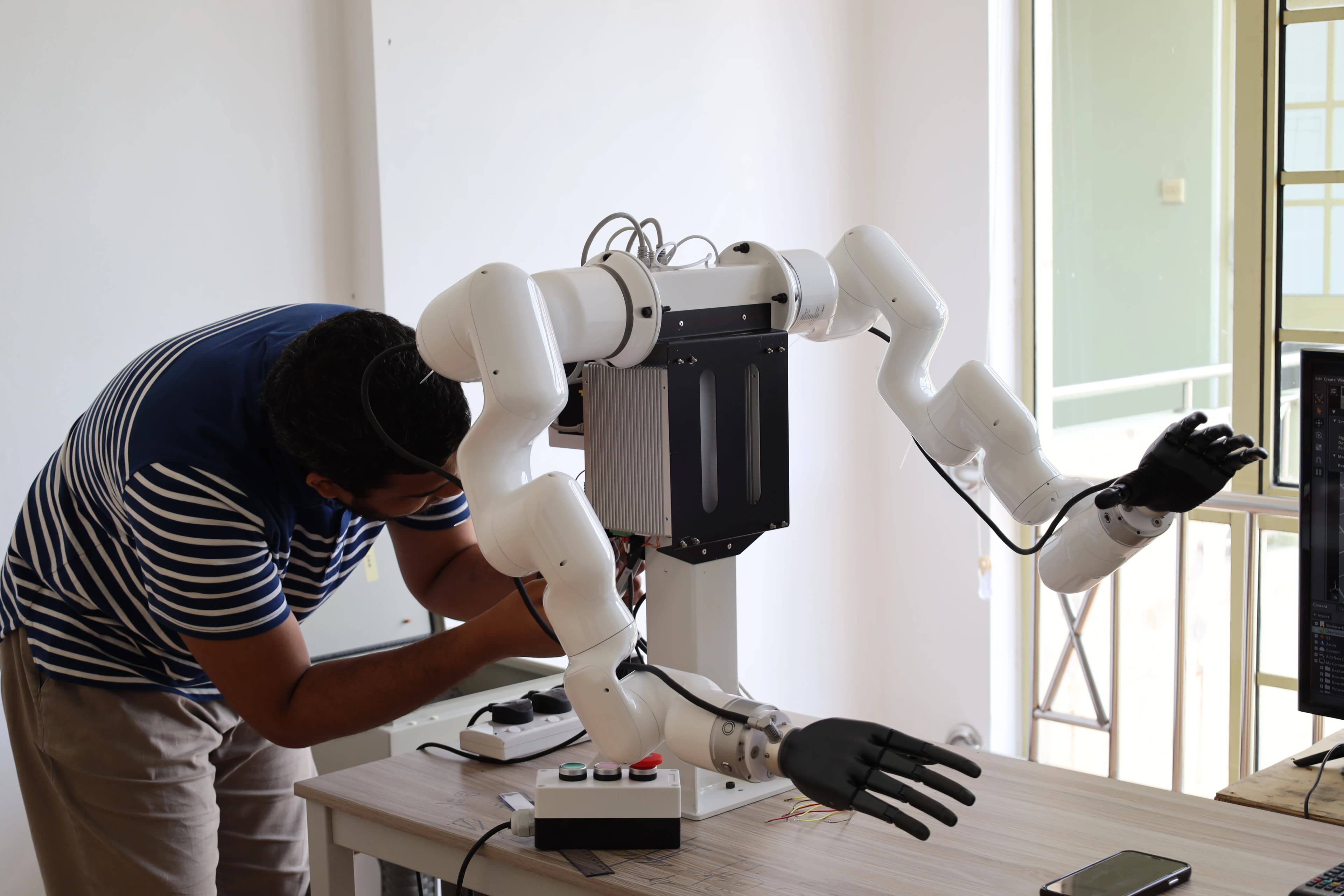 Hardware prototype setup in Veyrion advanced lab